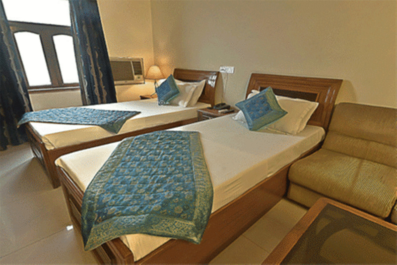 Hotel Pablas International, New Delhi, Near Metro Luaran gambar