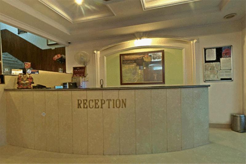 Hotel Pablas International, New Delhi, Near Metro Luaran gambar