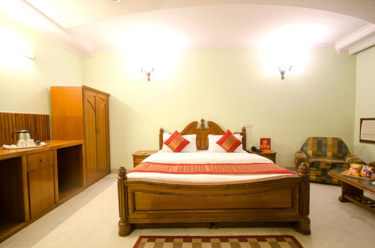 Hotel Pablas International, New Delhi, Near Metro Luaran gambar